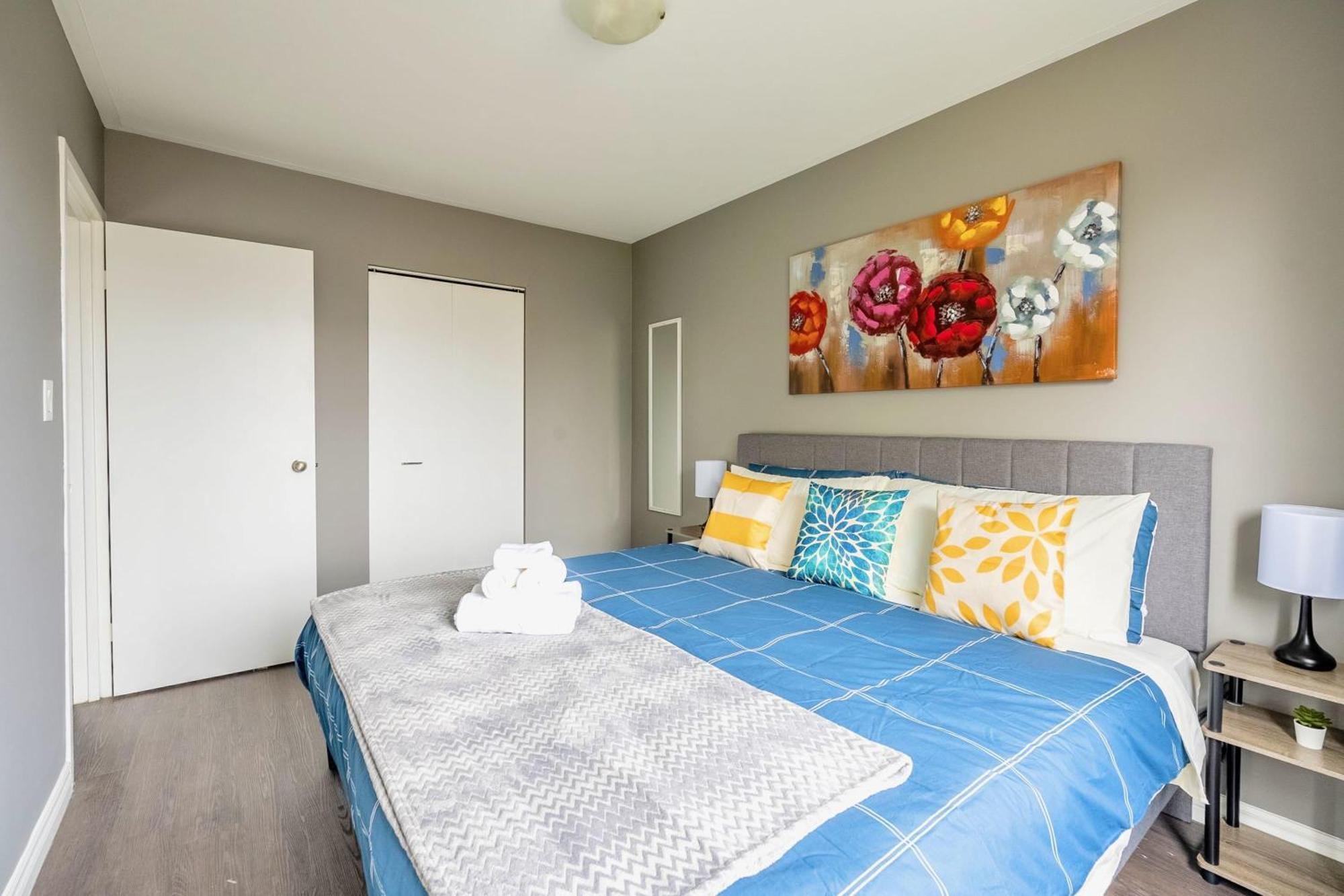 Appartamento Newly Renovated 2Br Unit In Glenview West Hamilton Esterno foto